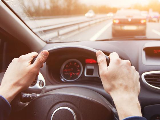 5 errores que cometemos al conducir  (y que provocan averías en nuestro coche)